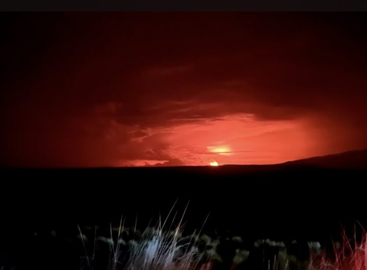 Mauna Loa erupts, prompting ashfall advisories for Hawaii’s Big Island