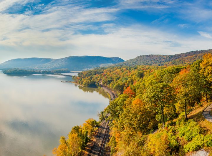 Thanksgiving weekend weather: Mild for most, rainy for some