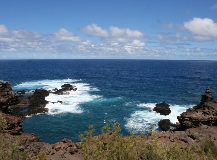 County sees heavy rain; warnings of high surf, strong winds still in effect – Maui News