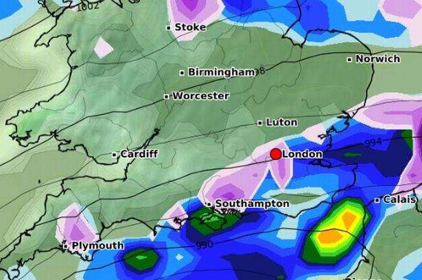 Weather map shows snow arriving in London this week