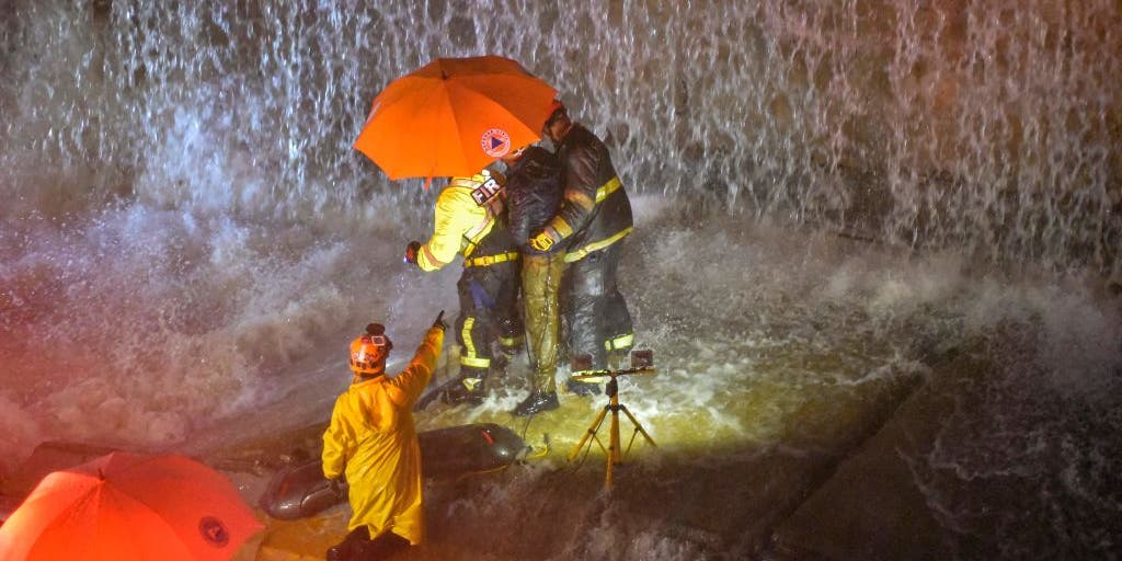 Tropical rains cause deadly flash flooding in Dominican Republic