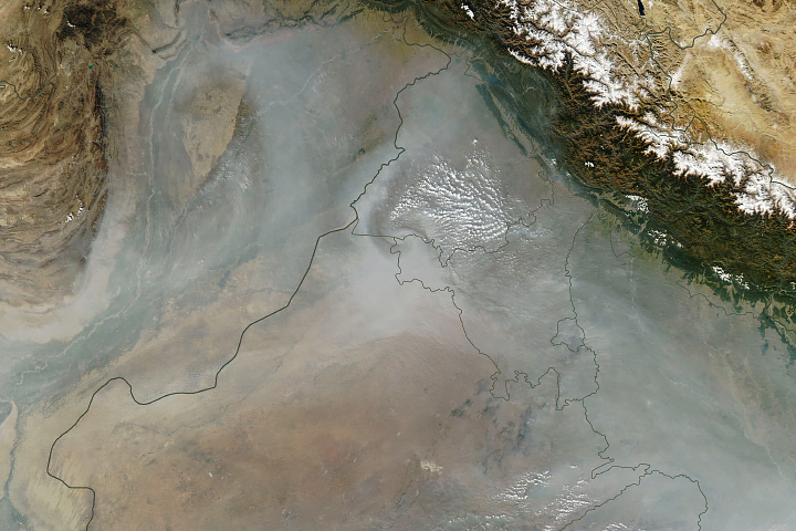 A Hazy November in Northern India