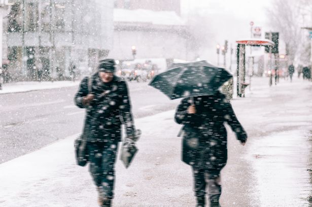 Latest London weather forecast shows a blanket of snow within days