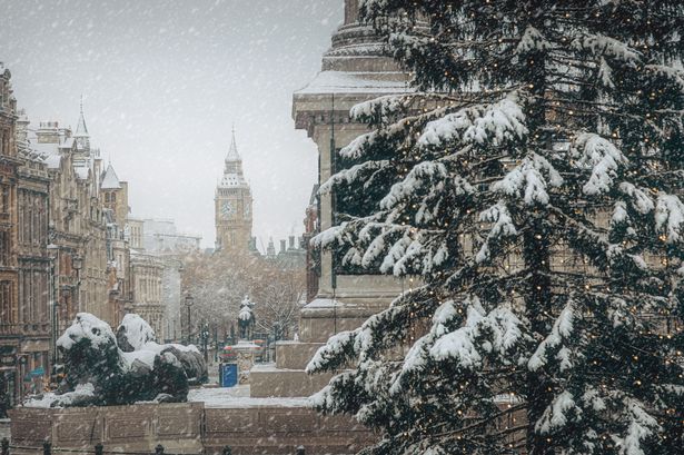 Snow could fall on London this weekend as temperatures could plunge below 0C