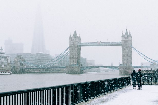 Met Office forecasts heavy snow in parts of London tomorrow with dangerous weather warning