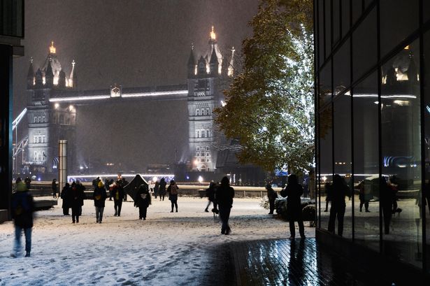 Latest weather map shows London to be hit by snow within days