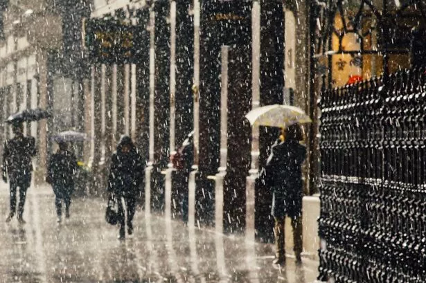 London weather latest as BBC experts warn of 3-day washout of nearly constant rain before sunshine