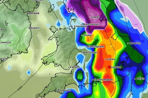 New London weather map shows another deluge of rain with 5mm falling in an hour