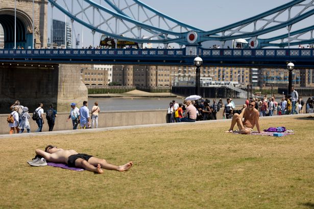 Latest London weather map shows temperatures jumping up to 27C