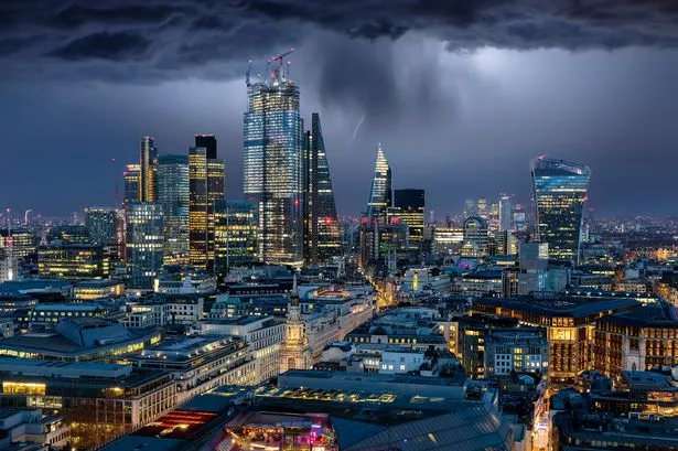 London weather forecast shows stormy weekend ahead according to BBC