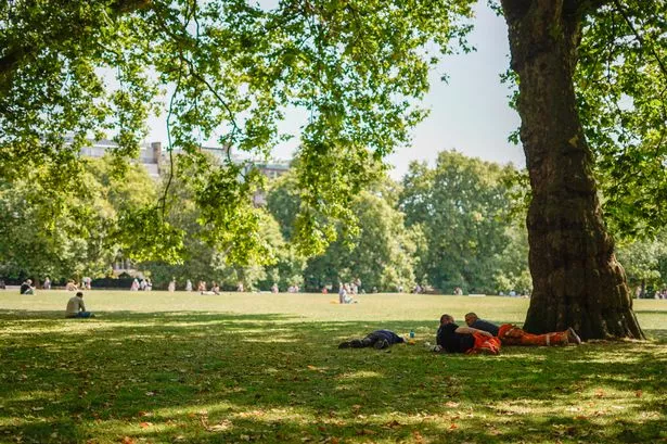 New London weather map forecasts ‘mini heatwave’ with temperatures soaring 15C in just days