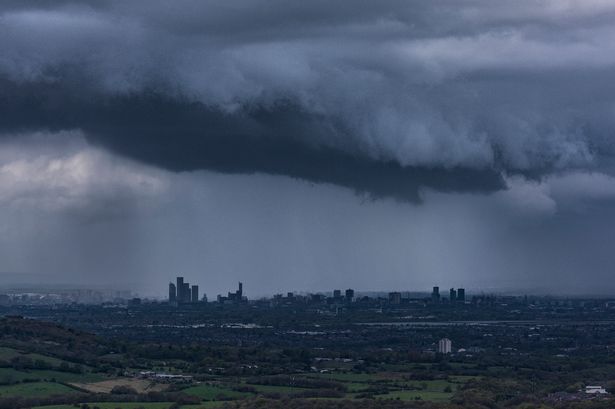 Met Office warns anticyclonic gloom is making the weather especially dreary