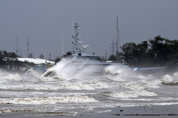 UK Foreign Office Tropical Storm Sara warning for Belize issued with airport shut for 3 days