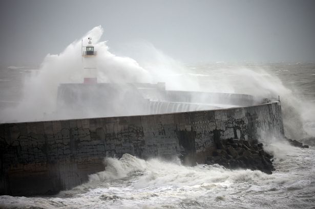 New Storm Darragh map from Met Office forecasts the areas to be hit with 90mph wind