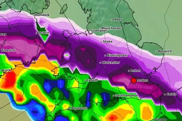 New London weather map shows huge wall of snow covering capital as temperatures set to plummet