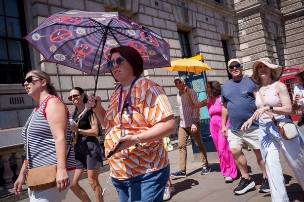4-day heatwave health alert as temperatures in London soar to 32C