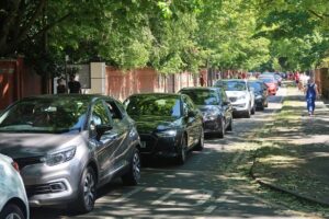 Drivers urged to remove everyday item from cars before next heatwave amid health risk