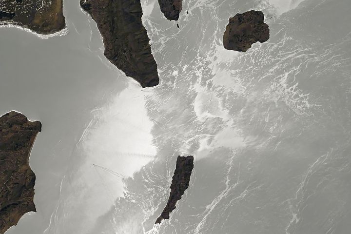 Lake Titicaca in Sunglint
