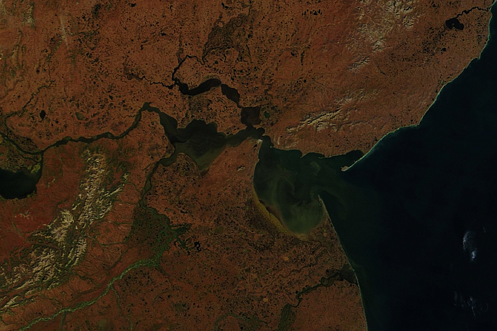 Color Along the Anadyr