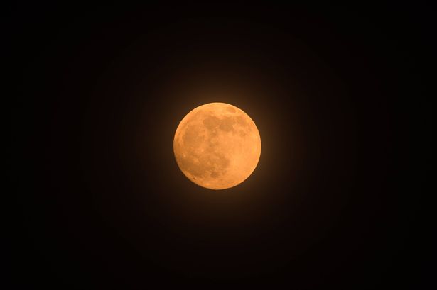 How to see rare supermoon tonight in London skies