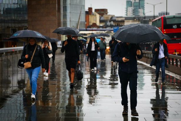 Dramatic weather maps show deluge of rain soaking London and the UK