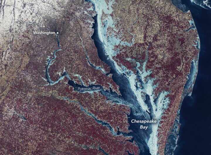 Chesapeake Bay Locked in Ice