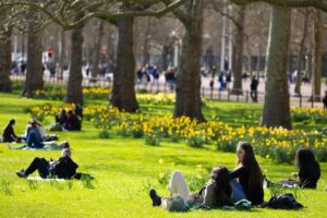 American man in London urges people ‘don’t be fooled’ by 1 thing in March