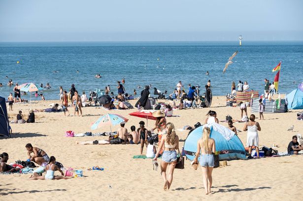 Britain set to outshine Greece with temperatures soaring to 20C, Met Office forecasts