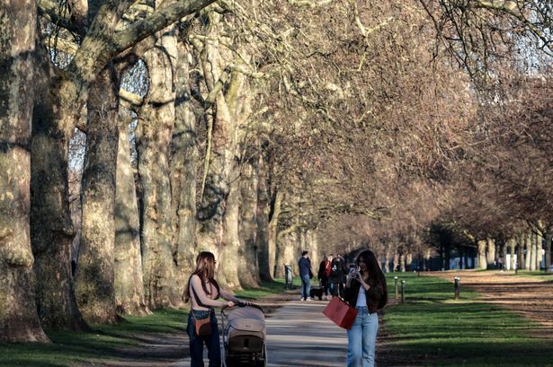 Exactly how hot London will be next week? Met Office and BBC gives verdicts