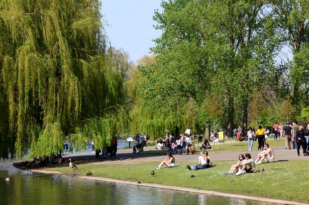 London to bask in 23C sunshine but there’s a twist to the upcoming weather forecast