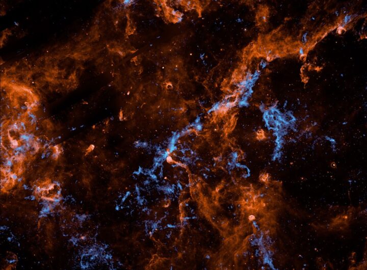 NASA’s SPHEREx Mission Maps Water Ice Throughout Cygnus X