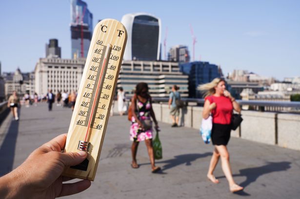 London bank holiday weather could reach 33C as Met Office warn ‘records will be broken’