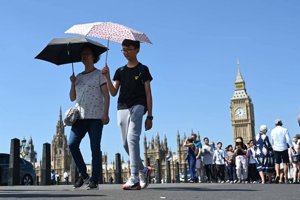 Temperatures in UK today could be even hotter than The Seychelles