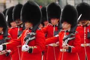 Buckingham Palace cancels Changing of the Guard thanks to extreme heat warning