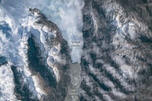 Tyndall’s Trail of Bergs
