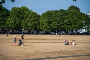 London set for 4th 30C heatwave after cooler days