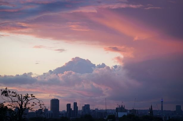 Exact dates BBC Weather experts are forecasting 3 days of London thunderstorms after heatwave