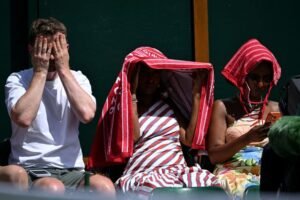 Wimbledon handing out free sun cream with 500,000 samples to protect spectators in heatwave