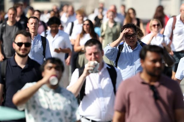 Second London heatwave on way with 6 days over 30C as Met Office gives ‘Category 4 extreme’ warning
